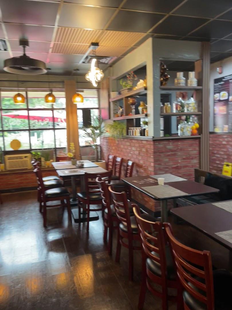 Lisandro's pizza and mexican grill